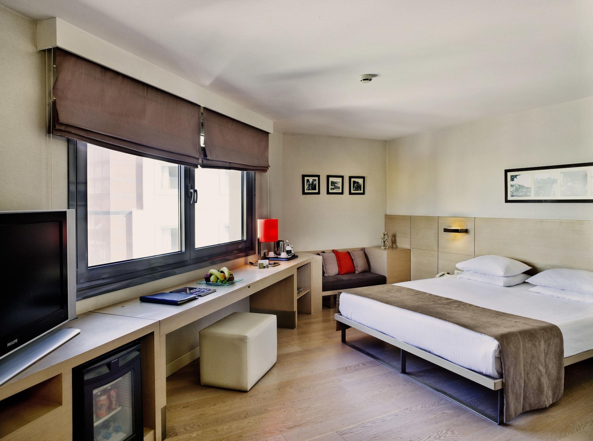 Eresin Hotels Taxim & Premier Istanboel Buitenkant foto