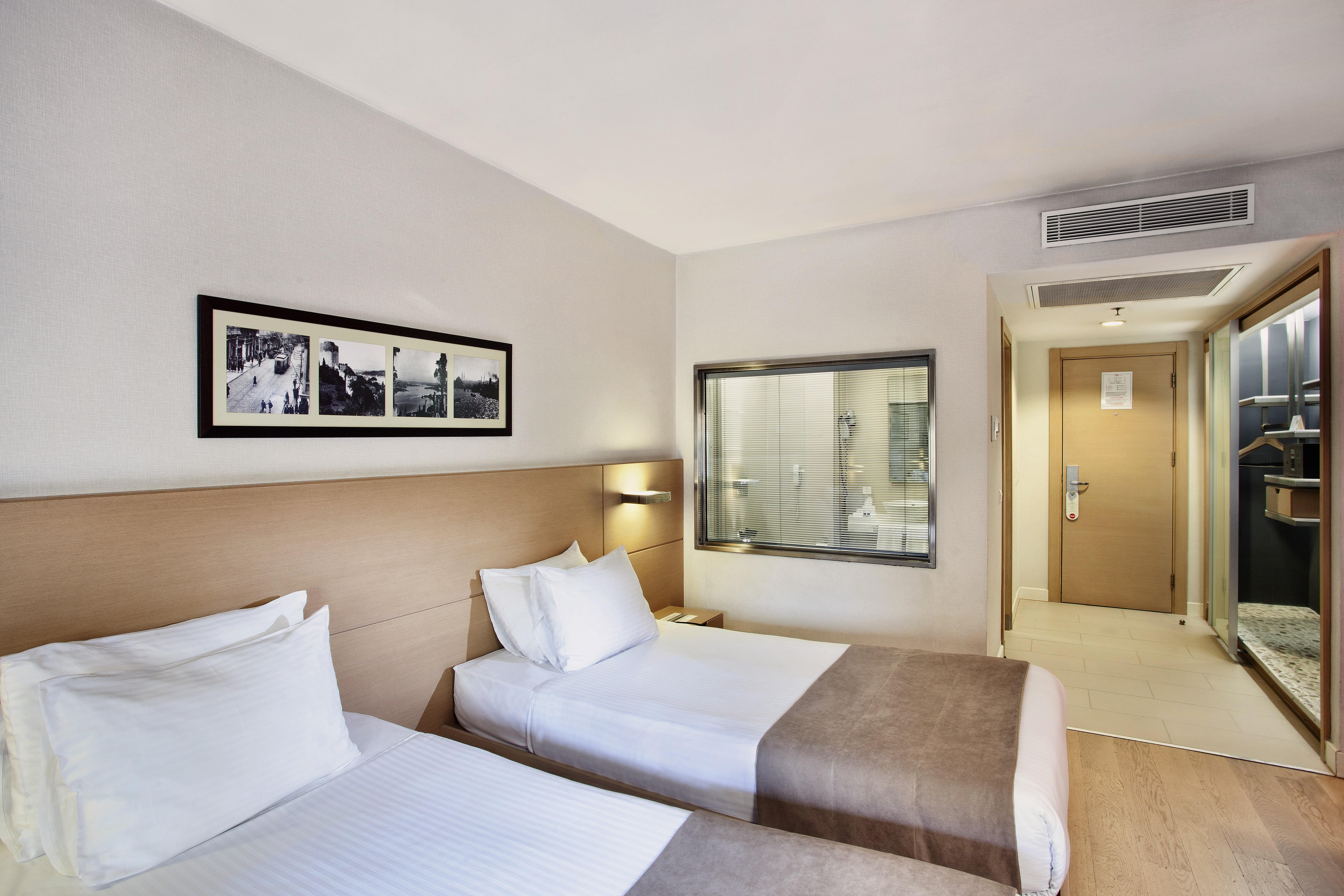 Eresin Hotels Taxim & Premier Istanboel Buitenkant foto