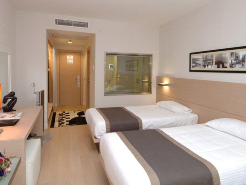 Eresin Hotels Taxim & Premier Istanboel Buitenkant foto